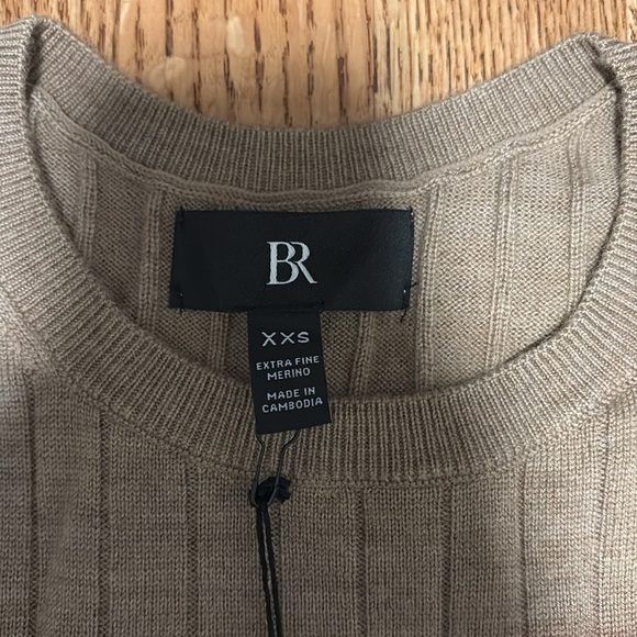 Banana Republic Merino Wool Sweater - Picture 2 of 5